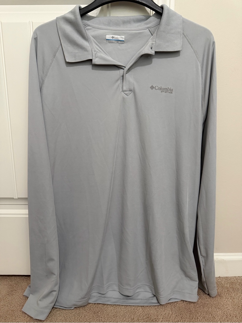 Columbia Men’s Long-Sleeve Polo - Light Gray